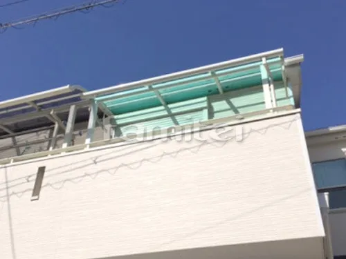 高石市 エクステリア工事 カーポート YKKAP レイナポートグラン 縦1.5台用(1台+延長 縦連棟) R型アール屋根 ベランダ屋根 レギュラーテラス屋根 2階用 R型アール屋根