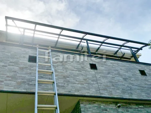 尼崎市 エクステリア工事 ベランダ屋根 レギュラーテラス屋根 2階用 R型アール屋根
