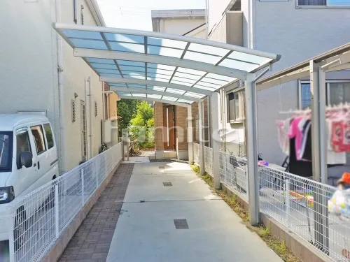 姫路市 エクステリア工事 カーポート YKKAP レイナポートグラン 縦2台用(縦連棟) R型アール屋根 水平式物干し