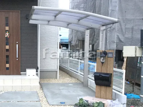 草津市 新築ベーシック オープン外構 アプローチ サイクルポート 土間コンクリート 立水栓