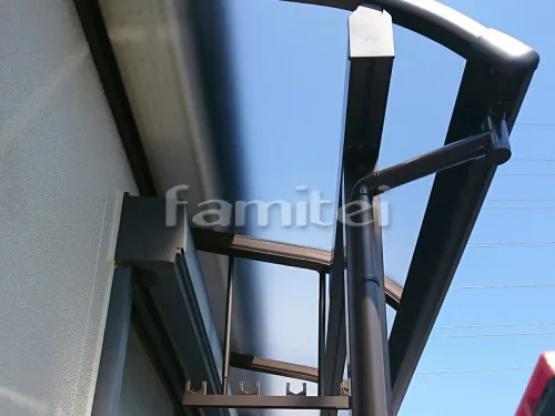 尼崎市 エクステリア工事 ベランダ屋根 レギュラーテラス屋根 2階用 R型アール屋根 物干し