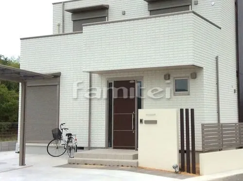 和歌山市 新築シンプル オープン外構 門柱 アプローチ カーポート 目隠しフェンス 洗濯干し屋根