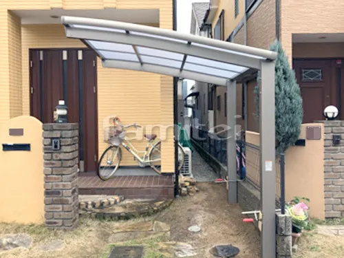 堺市中区 エクステリア工事 自転車バイク屋根 LIXILリクシル ネスカR R型アール屋根 サイクルポート 駐輪場屋根