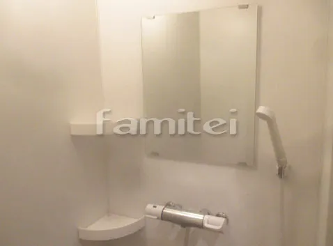 大阪市　システムバスルーム シャワーユニット LIXILリクシル 壁付サーモ水栓＋スプレーシャワー コーナ棚