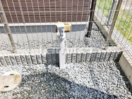 吹田市 エクステリア工事 人工木ウッドデッキ YKKAP リウッドデッキ200 階段ステップ2段 立水栓取付