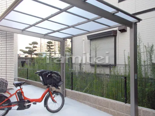 堺市西区 新築オープン外構 自転車バイク屋根 LIXILリクシル ネスカF F型フラット屋根 サイクルポート 駐輪場屋根