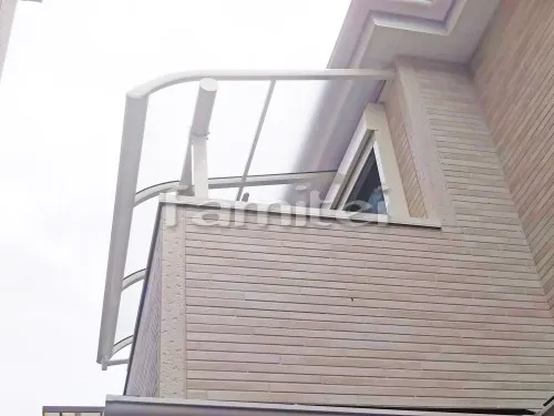 枚方市 エクステリア工事 ベランダ屋根 レギュラーテラス屋根 2階用 R型アール屋根 カーポート プライスポート 1台用(単棟) R型アール屋根