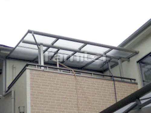 茨木市 営繕工事 ベランダ屋根 YKKAP ヴェクターテラス屋根(ベクター) 2階用 F型フラット屋根 既存テラス撤去