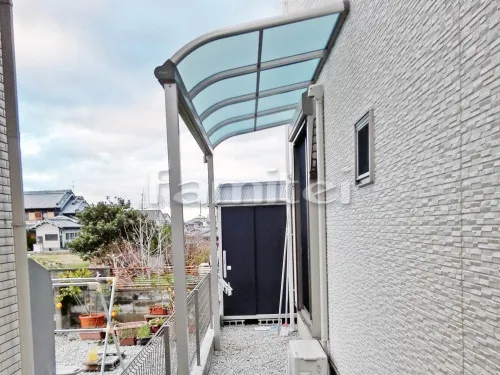 桜井市 エクステリア工事 雨除け屋根 レギュラーテラス屋根 1階用 R型アール屋根
