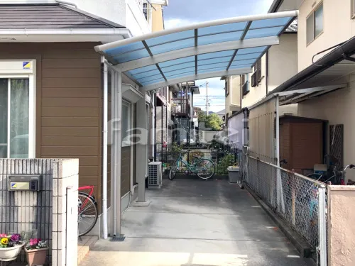 京田辺市 エクステリア工事 カーポート YKKAP レイナポートグラン 1台用(単棟) R型アール屋根 既存カーポート撤去