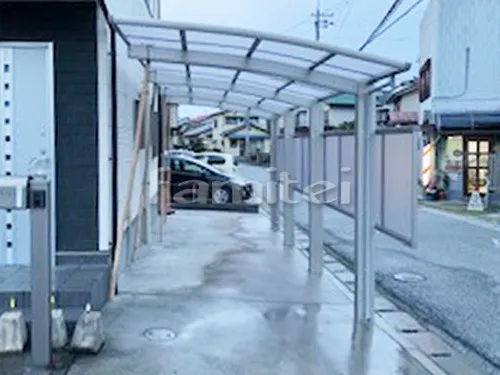 彦根市 エクステリア工事 カーポート YKKAP レイナポートグラン 積雪50cm対応 1台用(単棟) R型アール屋根 目隠しパネル(側面 サイド)