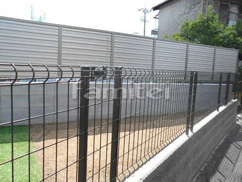 川西市 エクステリア工事 目隠しフェンス塀 LIXILリクシル プレスタ8型 コンクリートブロック
