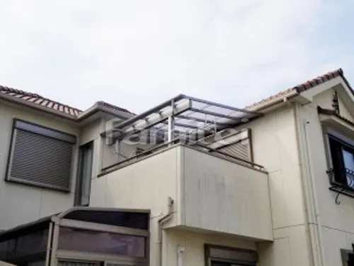 和泉市 エクステリア工事 ベランダ屋根 YKKAP ソラリアテラス屋根 2階用 F型フラット屋根 積雪50cm対応 物干し