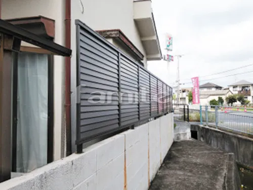 姫路市 エクステリア工事 目隠しフェンス塀 LIXILリクシル プレスタ8型 既存フェンス撤去