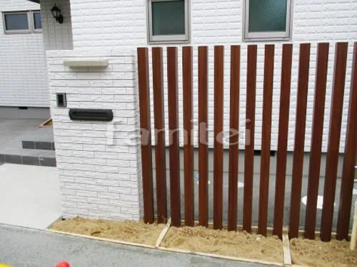 宝塚市 新築シンプル オープン外構 門柱目隠しフェンス塀 土間コンクリート