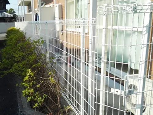 加古川市 エクステリア工事 境界フェンス塀 LIXILリクシル ハイグリッドフェンスN8型