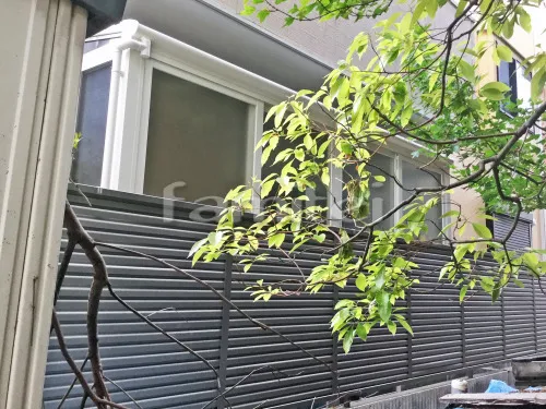 神戸市 エクステリア工事 ガーデンルーム YKKAP 目隠しサンフィール3 サンルーム F型フラット屋根
