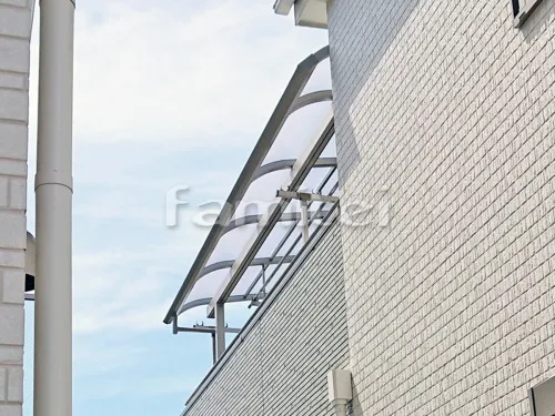 藤井寺市 エクステリア工事 ベランダ屋根 YKKAP ソラリアテラス屋根 2階用 R型アール屋根 物干し