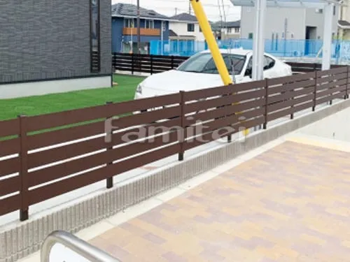 木津川市 新築シンプル オープン外構 カーポート アプローチ 目隠しフェンス