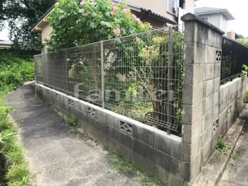 奈良市 リフォーム部分工事 境界フェンス塀 LIXILリクシル ハイグリッドフェンスN8型