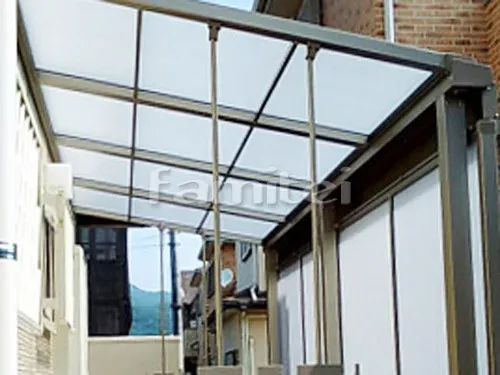 和歌山市 外構工事 雨除け屋根 LIXILリクシル スピーネ 1階用 F型フラット屋根 物干し 目隠しパネル(前面 正面) 2段
