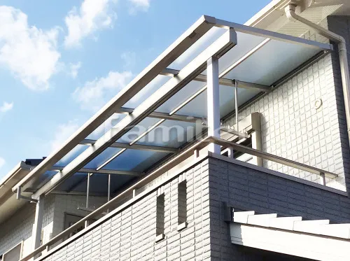 奈良市 エクステリア工事 ベランダ屋根 YKKAP ソラリアテラス屋根 2階用 F型フラット屋根 物干し