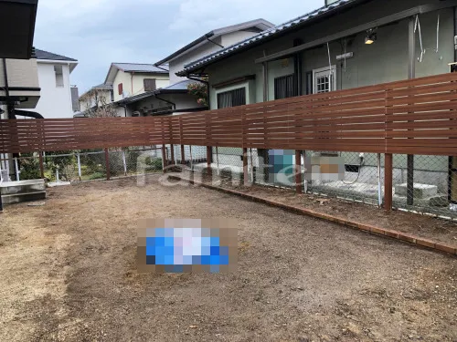 茨木市 お庭のリフォーム 木彫 目隠しフェンス塀 プランパーツ アルミ平板 既存デッキ撤去 人工芝 防草シート加工 