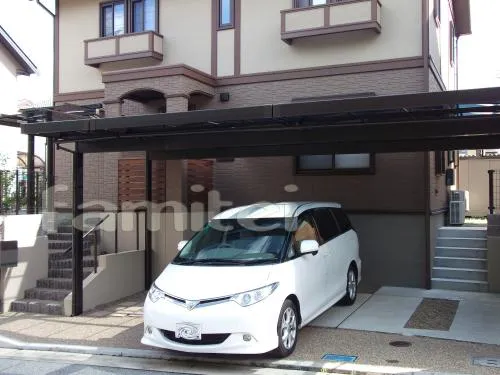 車庫ガレージ雨除け屋根　三協立山アルミ　Uスタイルポート