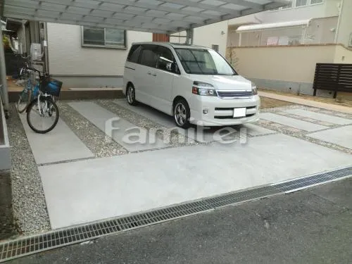 駐車場 土間コンクリート 白黒防犯バラス砕石