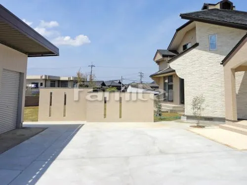 駐車場ガレージ床 土間コンクリート 伸縮目地