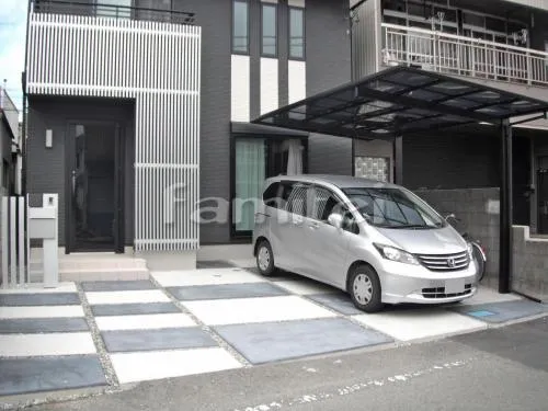 ガレージまわり 駐車場屋根 土間コンクリート