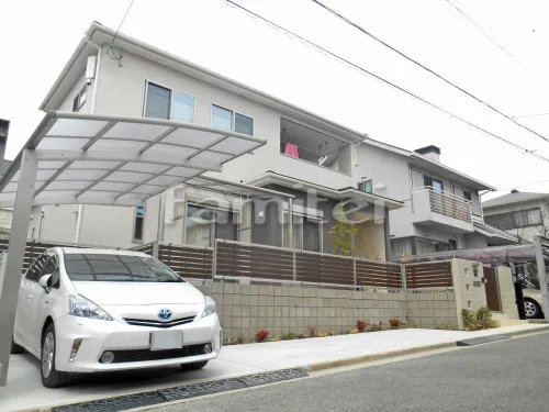 ガレージまわり 駐車場屋根 土間コンクリート