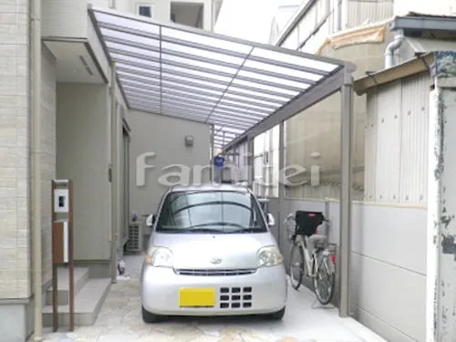 駐車場屋根 LIXILリクシル スピーネ 1階用 F型フラット屋根 土間コンクリート