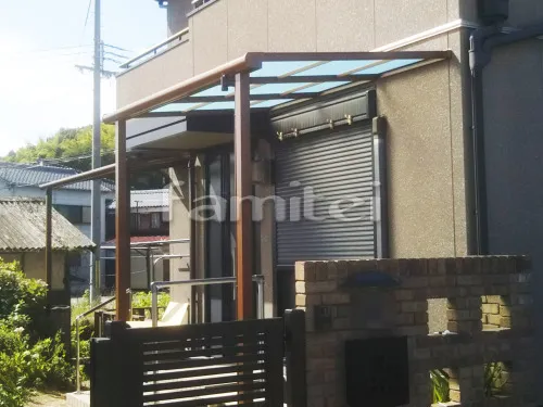 雨除け屋根 三協アルミ レボリューAテラス屋根 1階用 F型フラット屋根