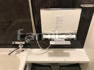 スクエアカウンター 浴室パネル ロックブラウン壁付サーモ水栓 KF9152
