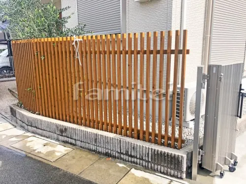 木製調目隠しフェンス塀 TAKASHOタカショー エバーアートウッド 千本格子足付ユニット 木目調ウォール