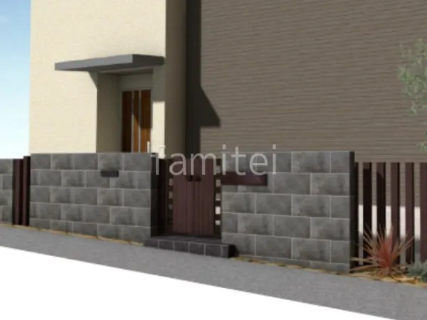 タイル門柱　両開き門扉　角柱