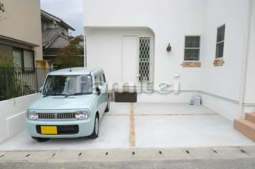 駐車場 土間コンクリート 目地ヴィンテージレンガ