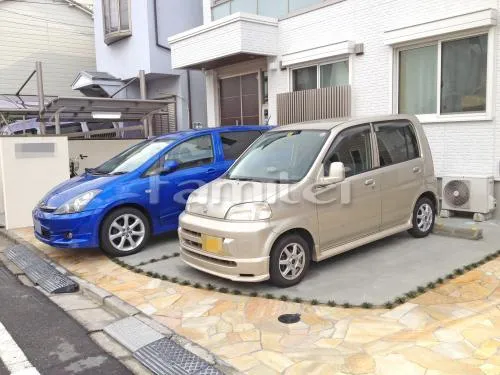 駐車場ガレージ床 土間コンクリート 草目地 タマリュウ(リュウノヒゲ) 床石貼り 乱形石 石英岩 カナリア