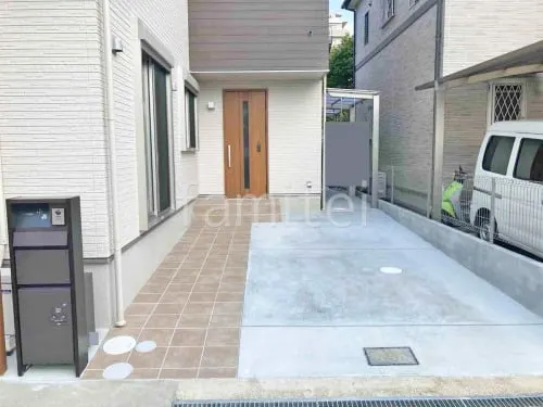 玄関アプローチ 床タイル貼り LIXIL パセオ