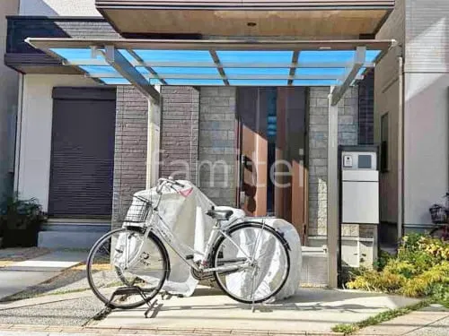 サイクルポート 自転車バイク屋根 三協アルミ 木製調 ニューマイリッシュ 逆勾配 フラット屋根 前下がり屋根