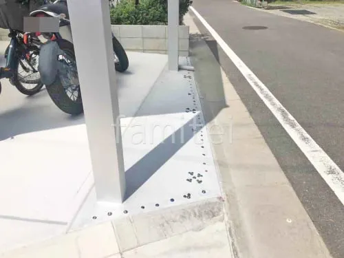 駐車場ガレージ床 土間コンクリート ビー玉