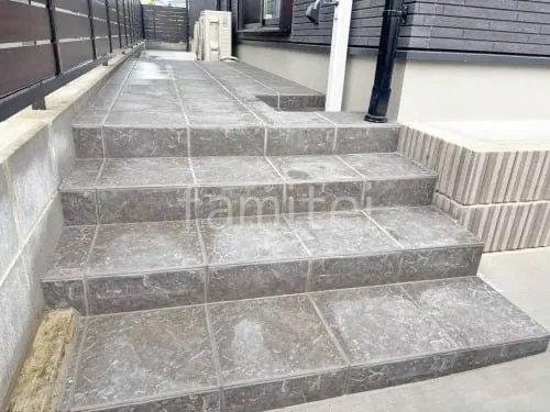 タイルデッキ 壁2面  LIXIL グレイスランド ベーシック