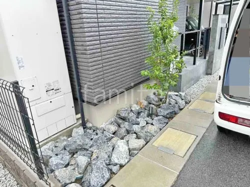 ロックガーデン ぐり石敷き