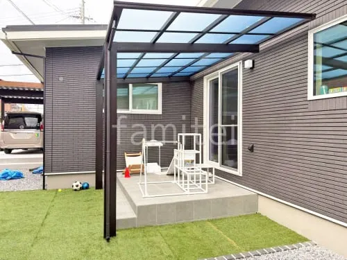 カーポート１台 （単棟） YKKAP エフルージュ FIRST フラット屋根 タイルデッキ 壁2面  LIXIL パセオ ベーシック テラコッタ風