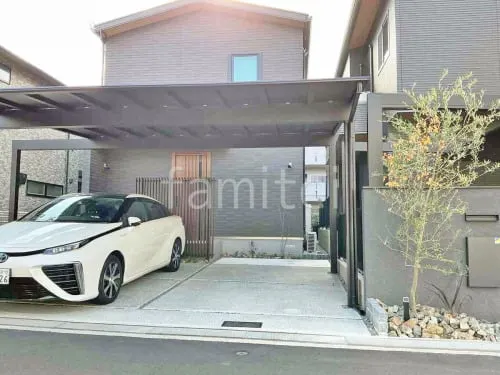 本体色 カームブラック 屋根色 ブラックマット