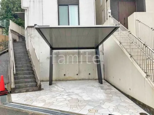 カーポート１台 （単棟） 四国化成 マイポート7 ブラック色 アルミ形材屋根 フラット屋根 後ろ柱