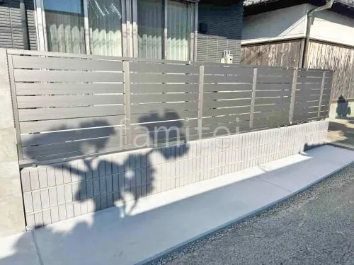 ブロック塀 （化粧ブロック） ユニソン レクト  アルミ形材 フェンス LIXIL AB YS3型 横スリット3 目隠し