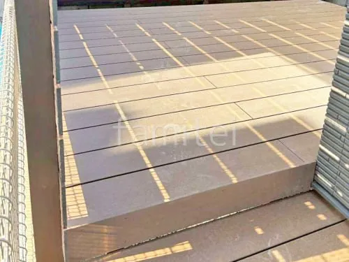 人工木デッキ  LIXIL 人工木 樹ら楽ステージ 