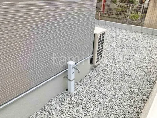 犬走り 防犯砂利敷き バラス砕石 防草シート加工